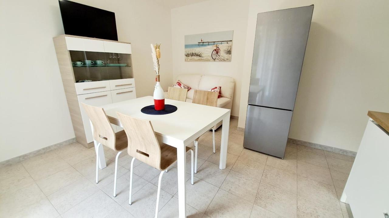 Villa Barbara Fra I Pini Lignano Sabbiadoro Eksteriør bilde