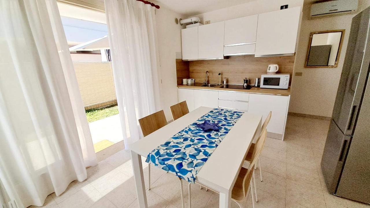 Villa Barbara Fra I Pini Lignano Sabbiadoro Eksteriør bilde