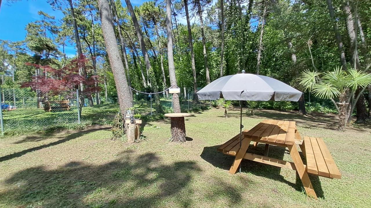 Villa Barbara Fra I Pini Lignano Sabbiadoro Eksteriør bilde